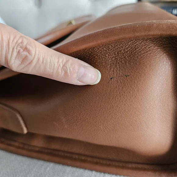 Vintage Coach Manor Leather Handbag British Tan - Picture 9 of 17